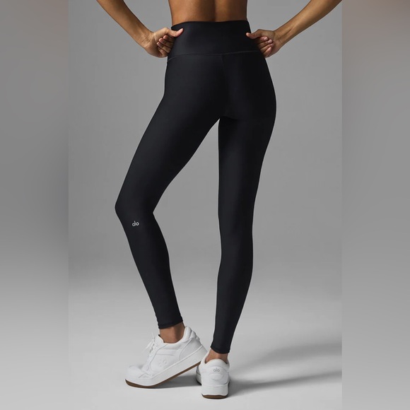ALO Yoga | Pants & Jumpsuits | Alo Highwaist Airlift Legging
